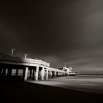 Black and white photograph by Bernard Donjean that shows the Belgium Pier in Blankenberge (name of the photograph : Belgium Pier)