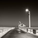 Black and white photograph by Bernard Donjean that shows the Brasserie Oosterstaketsel in Blankenberge (name of the photograph : Brasserie Oosterstaketsel)